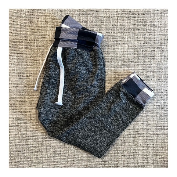 **SOLD** Two Piece Outfit for Toddler Boy - Picture 2 of 9